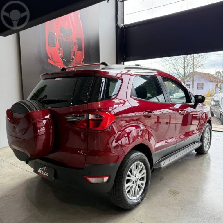 FORD - ECOSPORT 1.6 SE 16V FLEX 4P MANUAL - 2014/2015 - VERMELHA - R$ 62.500,00