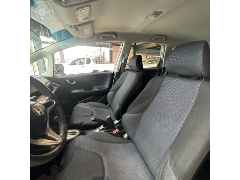 HONDA - FIT 1.4 LX 16V FLEX 4P AUTOMÁTICO - 2010/2011 - CINZA - R$ 47.900,00