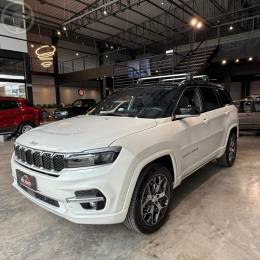 JEEP - COMMANDER 2.0 LIMITED TD380 16V 4X4 TURBO DIESEL 4P AUTOMÁTICO - 2022/2022 - BRANCA - R$ 199.900,00