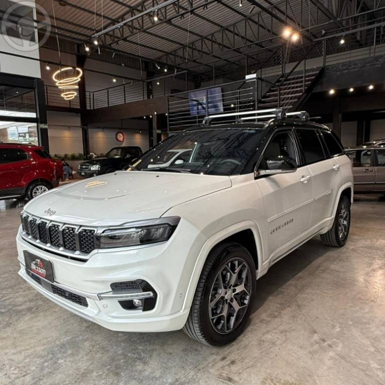 JEEP - COMMANDER 2.0 LIMITED TD380 16V 4X4 TURBO DIESEL 4P AUTOMÁTICO - 2022/2022 - BRANCA - R$ 199.900,00