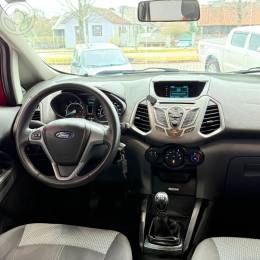 FORD - ECOSPORT 1.6 SE 16V FLEX 4P MANUAL - 2014/2015 - VERMELHA - R$ 62.500,00