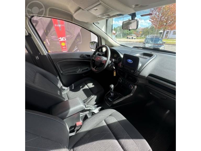 FORD - ECOSPORT 1.5 TIVCT FLEX SE MANUAL - 2019/2020 - BRANCA - R$ 82.900,00