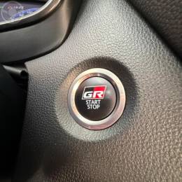 TOYOTA - COROLLA 2.0 GR SPORT 16V FLEX 4P AUTOMÁTICO - 2024/2024 - BRANCA - R$ 172.900,00