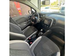 RENAULT - CAPTUR 1.6 16V FLEX ZEN AUTOMÁTICO - 2017/2018 - PRATA - R$ 79.900,00