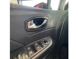 RENAULT - CAPTUR 1.6 16V FLEX ZEN AUTOMÁTICO - 2017/2018 - PRATA - R$ 79.900,00