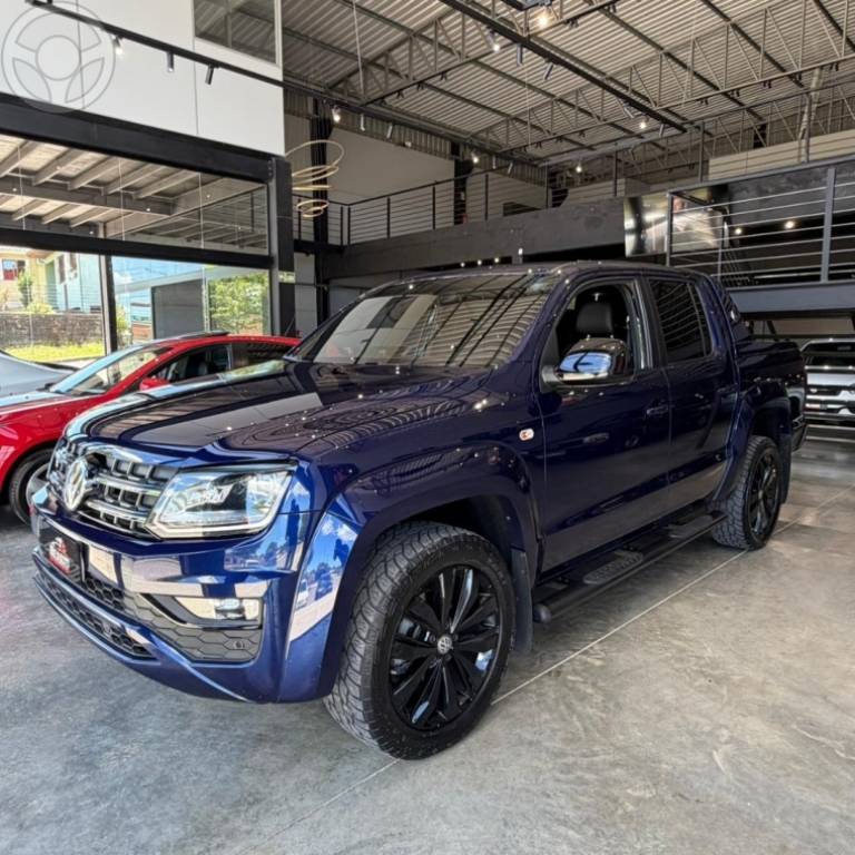 VOLKSWAGEN - AMAROK 3.0 V6 EXTREME CD DIESEL 4X4 AT 4P AUTOMÁTICO - 2023/2024 - AZUL - R$ 268.900,00