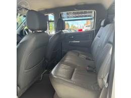 TOYOTA - HILUX 2.7 SRV 4X4 CD 16V FLEX 4P AUTOMÁTICO - 2014/2014 - PRATA - R$ 125.000,00