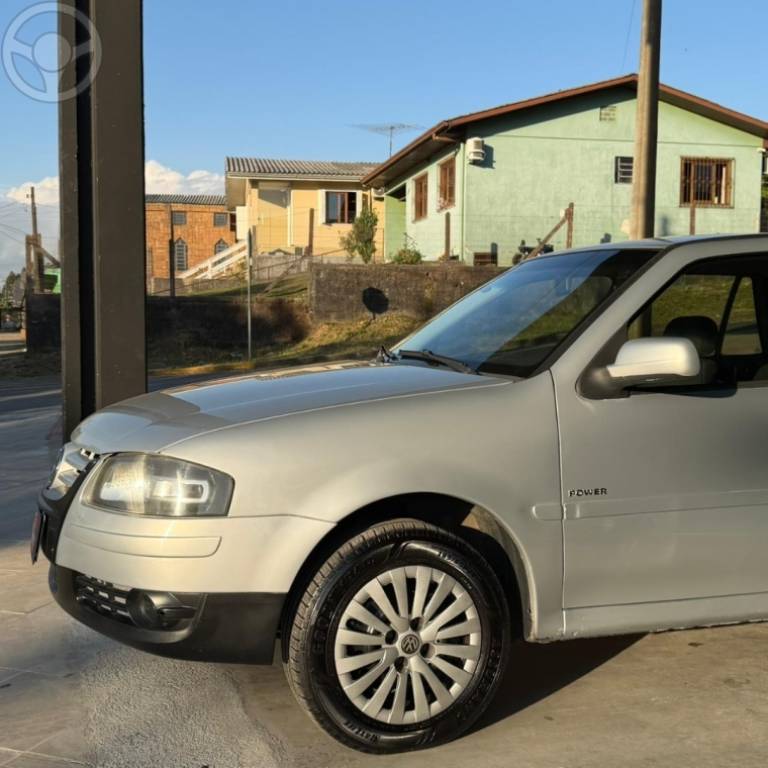 VOLKSWAGEN - GOL 1.6 MI POWER 8V FLEX 4P MANUAL G.IV - 2007/2008 - PRATA - R$ 31.900,00