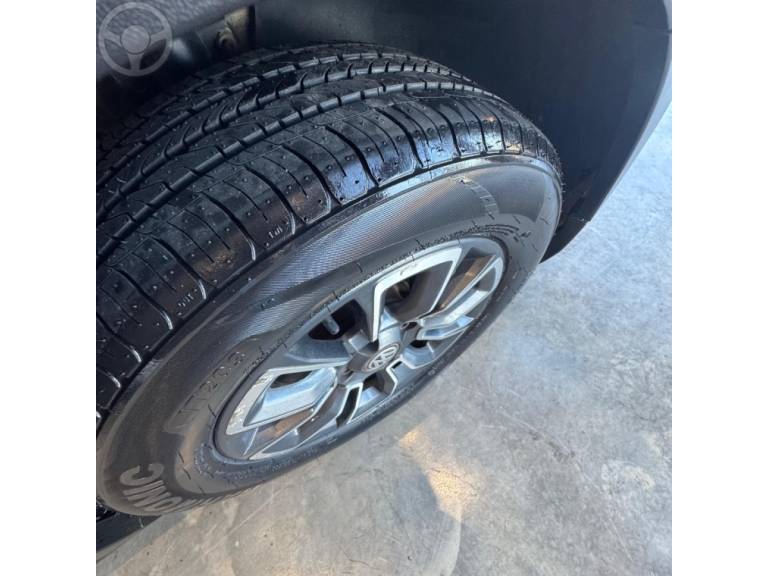 VOLKSWAGEN - SAVEIRO 1.6 CROSS CD 16V FLEX 2P MANUAL - 2017/2018 - BRANCA - R$ 86.900,00