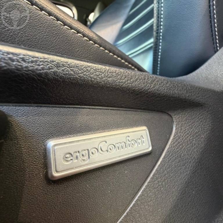 VOLKSWAGEN - AMAROK 3.0 V6 EXTREME CD DIESEL 4X4 AT 4P AUTOMÁTICO - 2023/2024 - AZUL - R$ 268.900,00