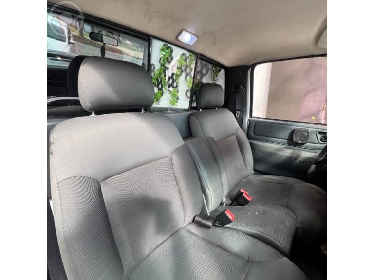 CHEVROLET - S10 2.8 COLINA 4X4 CS 12V TURBO ELECTRONIC INTERCOOLER DIESEL 2P MANUAL - 2010/2010 - BRANCA - R$ 89.900,00
