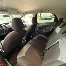 FORD - ECOSPORT 1.6 SE 16V FLEX 4P MANUAL - 2014/2015 - VERMELHA - R$ 62.500,00