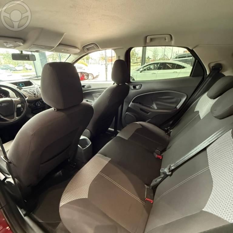 FORD - ECOSPORT 1.6 SE 16V FLEX 4P MANUAL - 2014/2015 - VERMELHA - R$ 62.500,00
