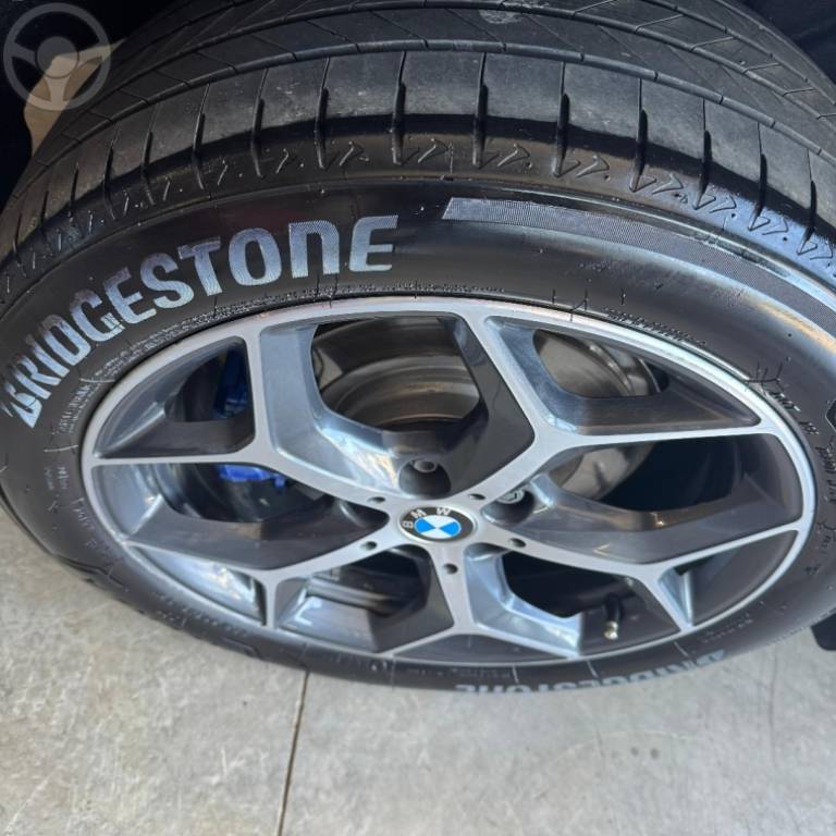BMW - X1 2.0 16V TURBO ACTIVEFLEX SDRIVE20I X-LINE 4P AUTOMÁTICO - 2019/2019 - PRETA - R$ 137.900,00