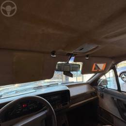 VOLKSWAGEN - SANTANA 2.0 GLS 8V 2P MANUAL - 1988/1989 - MARROM - R$ 45.900,00