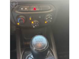 CHEVROLET - ONIX 1.0 MPFI JOY 8V FLEX 4P MANUAL - 2018/2018 - BRANCA - R$ 51.900,00