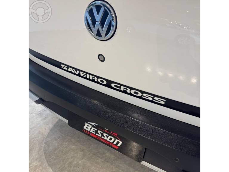 VOLKSWAGEN - SAVEIRO 1.6 CROSS CD 16V FLEX 2P MANUAL - 2017/2018 - BRANCA - R$ 86.900,00