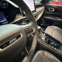 JEEP - COMMANDER 2.0 LIMITED TD380 16V 4X4 TURBO DIESEL 4P AUTOMÁTICO - 2022/2022 - BRANCA - R$ 199.900,00