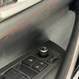 TOYOTA - COROLLA 2.0 GR SPORT 16V FLEX 4P AUTOMÁTICO - 2024/2024 - BRANCA - R$ 172.900,00