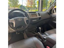TOYOTA - HILUX 2.7 SRV 4X4 CD 16V FLEX 4P AUTOMÁTICO - 2014/2014 - PRATA - R$ 125.000,00