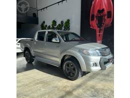 TOYOTA - HILUX 2.7 SRV 4X4 CD 16V FLEX 4P AUTOMÁTICO - 2014/2014 - PRATA - R$ 125.000,00