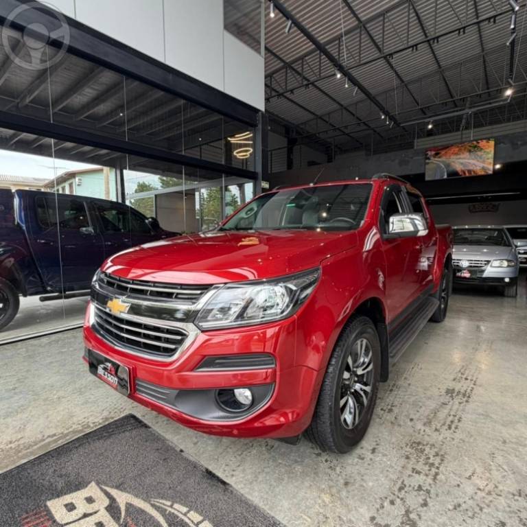CHEVROLET - S10 2.5 LTZ 4X4 CD 16V FLEX 4P MANUAL - 2016/2017 - VERMELHA - R$ 135.900,00