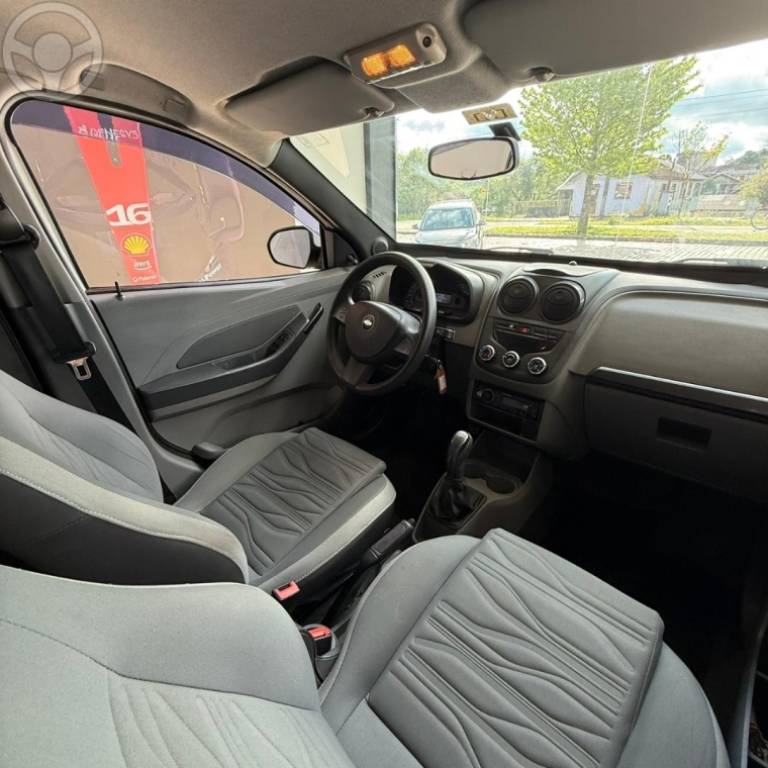 CHEVROLET - AGILE 1.4 MPFI LT 8V FLEX 4P MANUAL - 2012/2013 - BRANCA - R$ 36.900,00