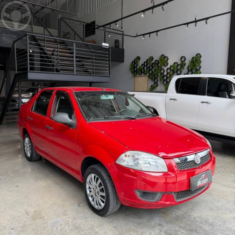 FIAT - SIENA 1.0 MPI EL 8V FLEX 4P MANUAL - 2012/2013 - VERMELHA - R$ 35.900,00