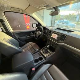 VOLKSWAGEN - AMAROK 3.0 V6 TDI HIGHLINE CD DIESEL 4MOTION AUTOMÁTICO - 2018/2019 - BRANCA - R$ 156.900,00