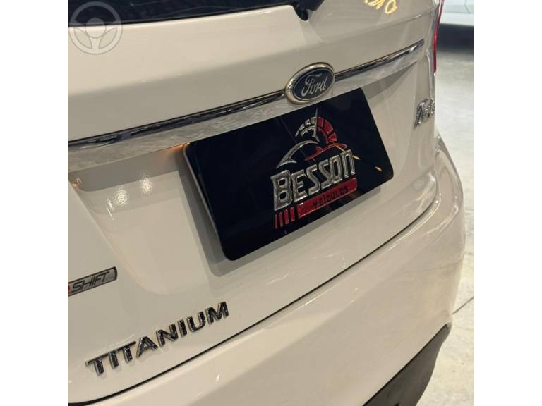 FORD - FIESTA 1.6 TITANIUM HATCH 16V FLEX 4P AUTOMÁTICO - 2014/2014 - BRANCA - R$ 47.900,00