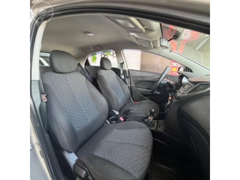HYUNDAI - HB20 1.0 COMFORT 12V FLEX 4P MANUAL - 2017/2017 - PRATA - R$ 53.900,00