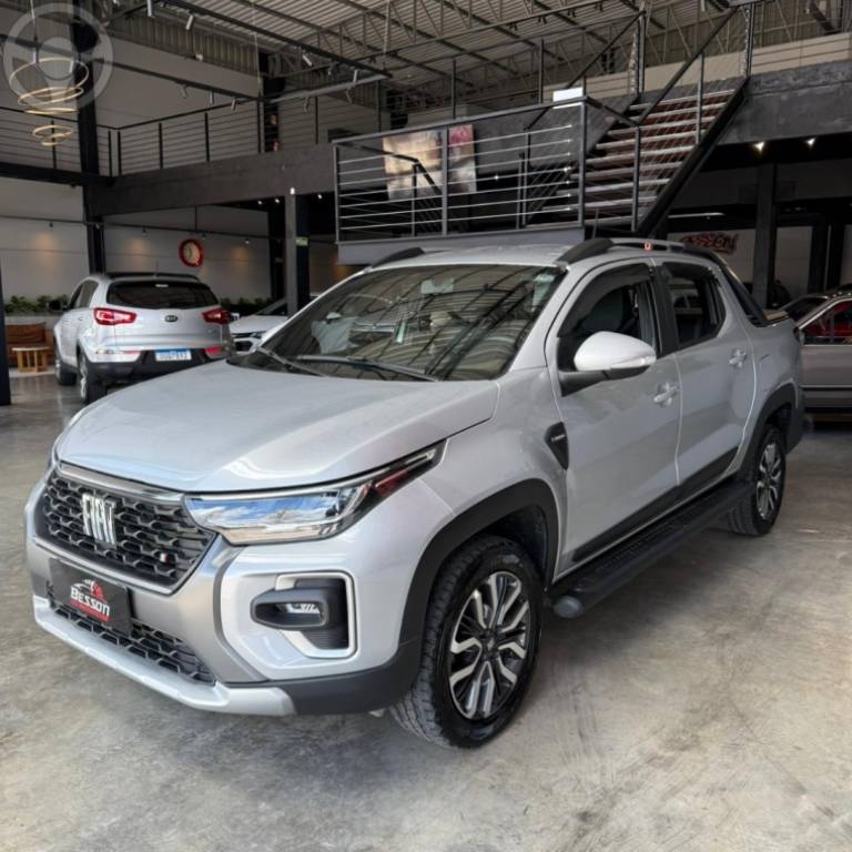 FIAT - STRADA 1.0 RANCH CD 12V TURBO FLEX 4P AUTOMÁTICO - 2023/2024 - PRATA - R$ 133.900,00