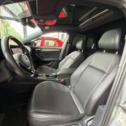 VOLKSWAGEN - JETTA 1.4 R-LINE 250 16V TSI FLEX 4P AUTOMÁTICO - 2020/2020 - PRATA - R$ 125.900,00