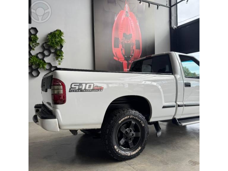 CHEVROLET - S10 2.8 COLINA 4X4 CS 12V TURBO ELECTRONIC INTERCOOLER DIESEL 2P MANUAL - 2010/2010 - BRANCA - R$ 89.900,00