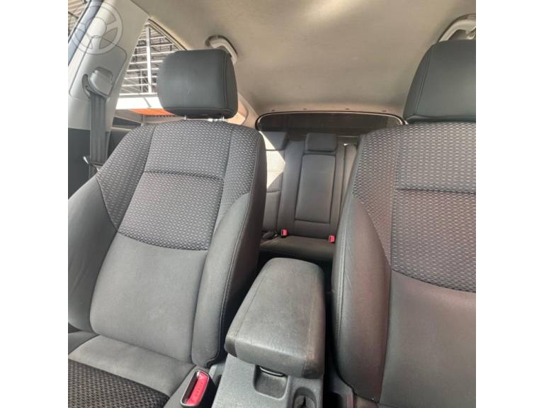 HYUNDAI - I30 2.0 MPI 16V 4P MANUAL - 2011/2012 - PRETA - R$ 46.900,00