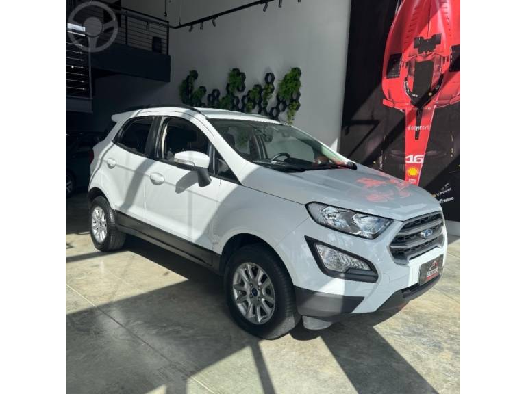 FORD - ECOSPORT 1.5 TIVCT FLEX SE MANUAL - 2019/2020 - BRANCA - R$ 82.900,00