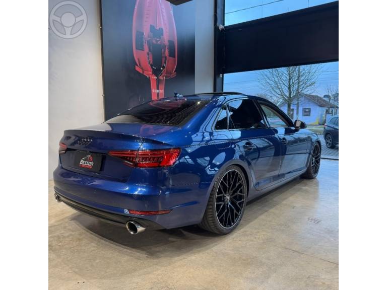 AUDI - A4 2.0 TFSI LAUNCH EDITION 4P S TRONIC - 2015/2016 - AZUL - R$ 119.900,00