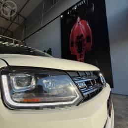 VOLKSWAGEN - AMAROK 3.0 V6 TDI HIGHLINE CD DIESEL 4MOTION AUTOMÁTICO - 2018/2019 - BRANCA - R$ 156.900,00