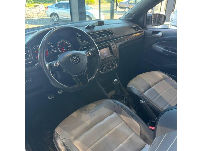 VOLKSWAGEN - SAVEIRO 1.6 CROSS CD 16V FLEX 2P MANUAL - 2017/2018 - BRANCA - R$ 86.900,00