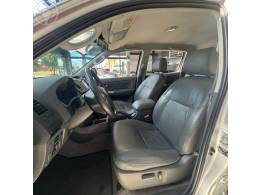 TOYOTA - HILUX 2.7 SRV 4X4 CD 16V FLEX 4P AUTOMÁTICO - 2014/2014 - PRATA - R$ 125.000,00