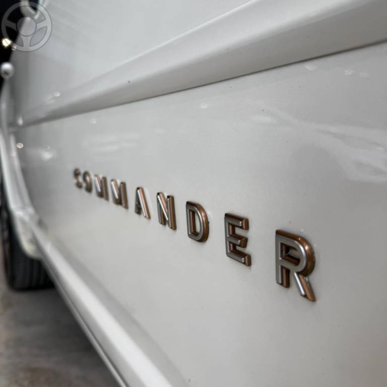 JEEP - COMMANDER 2.0 LIMITED TD380 16V 4X4 TURBO DIESEL 4P AUTOMÁTICO - 2022/2022 - BRANCA - R$ 199.900,00
