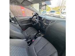 HYUNDAI - HB20 1.0 COMFORT 12V FLEX 4P MANUAL - 2017/2017 - PRATA - R$ 53.900,00